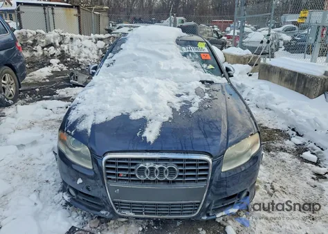 2007 Audi New S4 Quattro z USA, uszkodzony, nr VIN WAUGL78E47A252964
